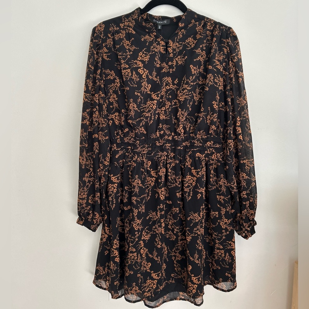 Dynamite - Black Floral Long-sleeve Smocked Waist Mid Dress Size Small